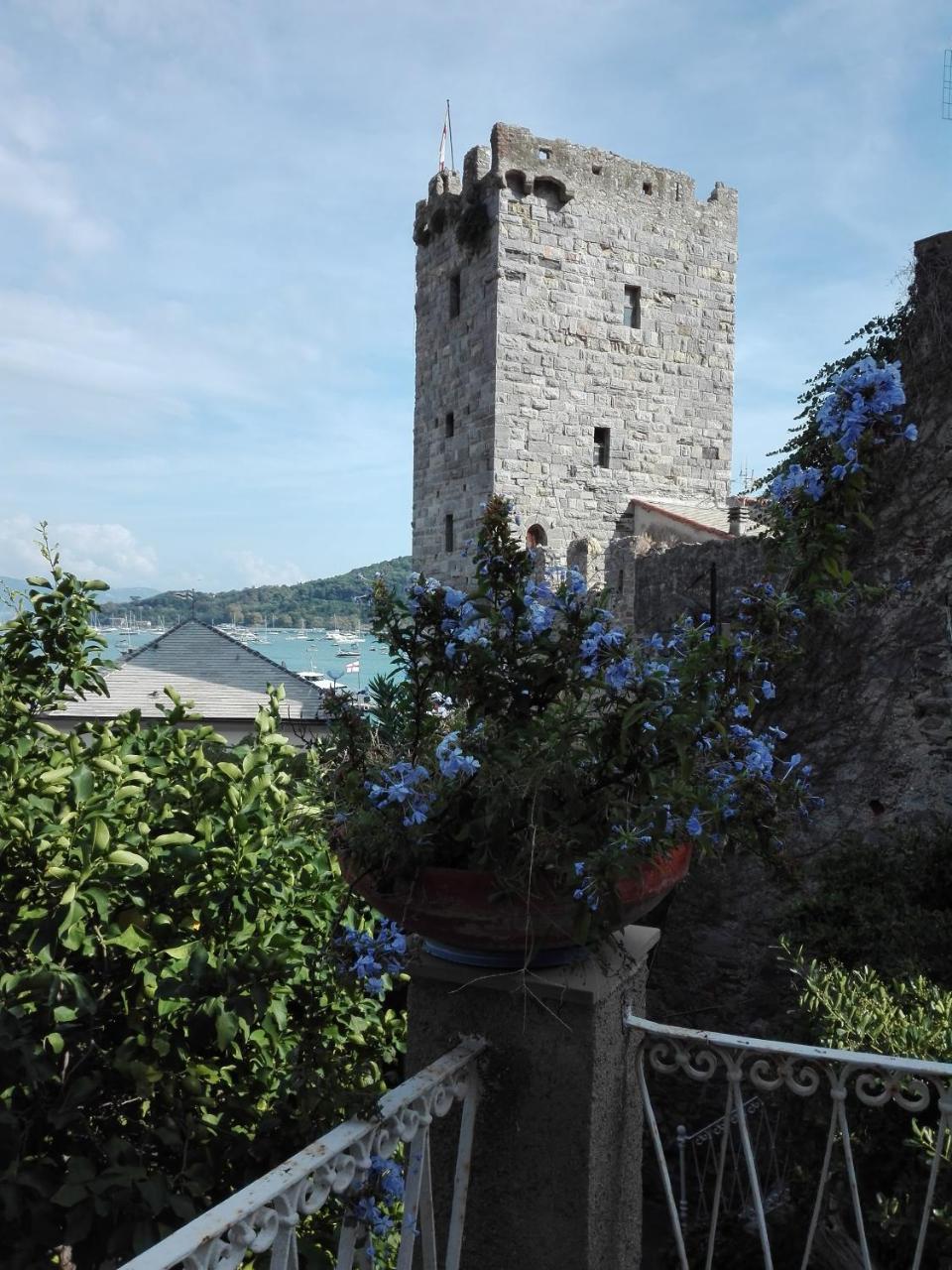 New Hotel Genio Porto Venere Exterior foto